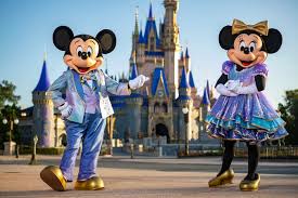 MK-Family-in-Front-of-Cinderella-Castle-MFA